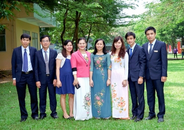 Khoa Quản trị Kinh doanh